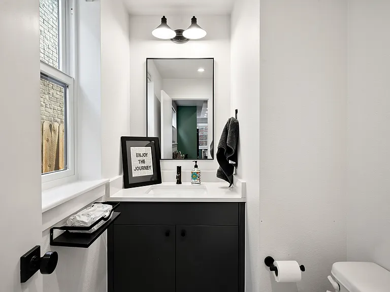 1312 S Grant St — Photo 11