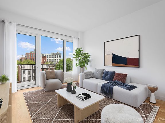 4th image of 927 Atlantic Ave #1A