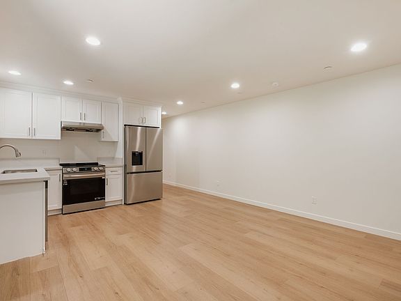 3rd image of 1806 S 8th St Unit B
