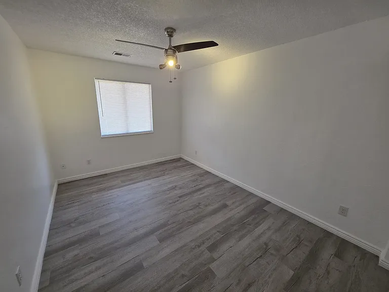 523 Pauline St #2 — Photo 7