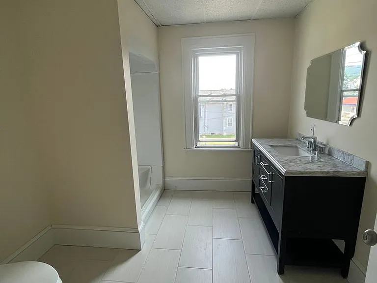 820 Main St — Photo 17