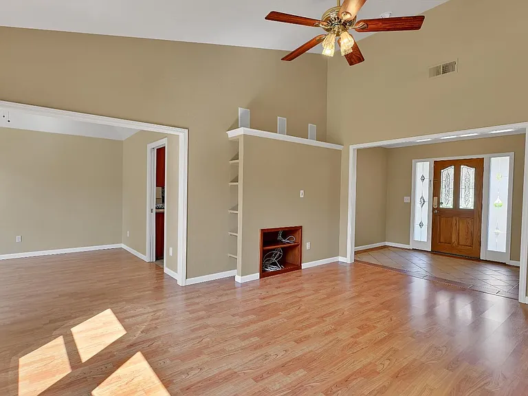 722 Mariner Loop — Photo 37