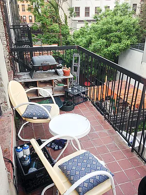 Rented by Francine Realty | media 17