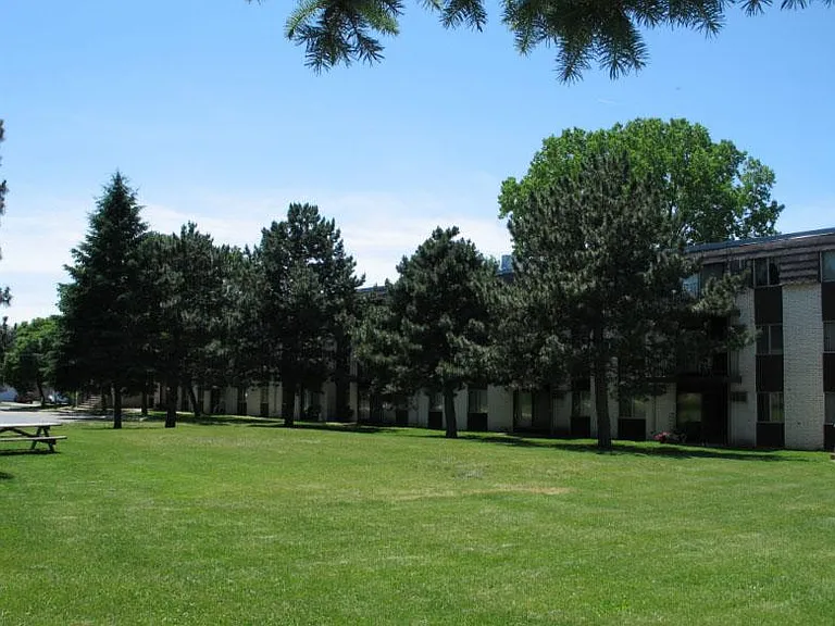 1881 E Wilson Ave #101 — Photo 3