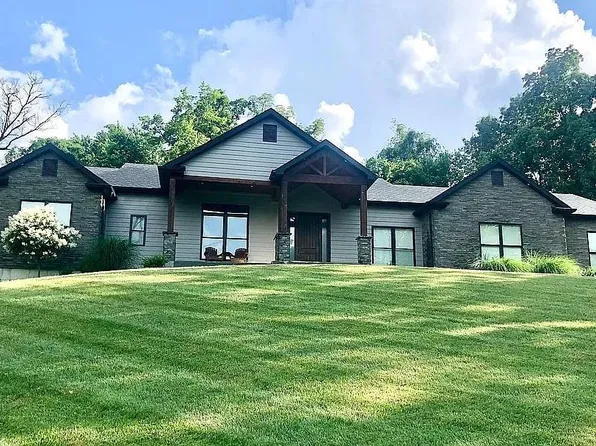 1106 Palmer Pl, Imperial, MO 63052
