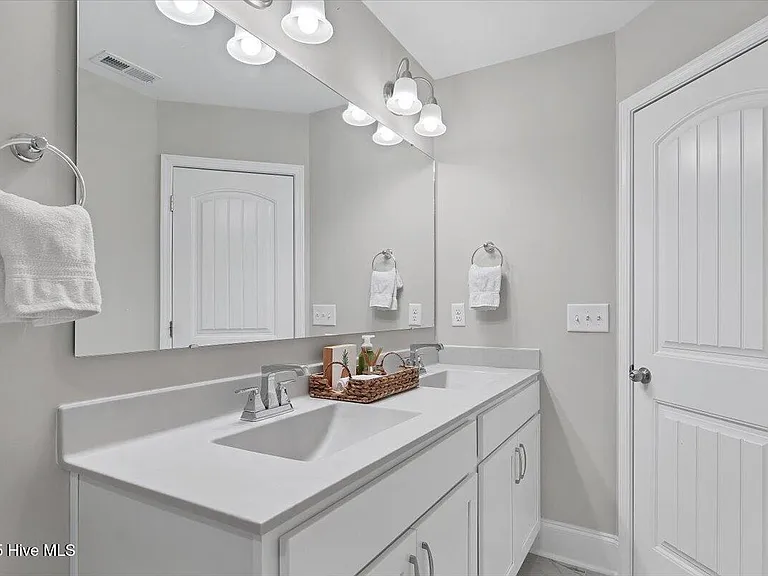 138 Warren Lake Rd — Photo 43