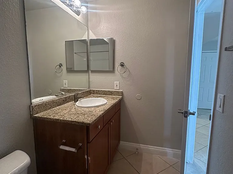 4200 S Valley View Blvd #1051 — Photo 12