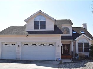 108 Veeder Ln, Bayville, NJ 08721