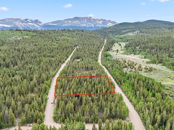 3rd image of 64 Ski Doo Lane