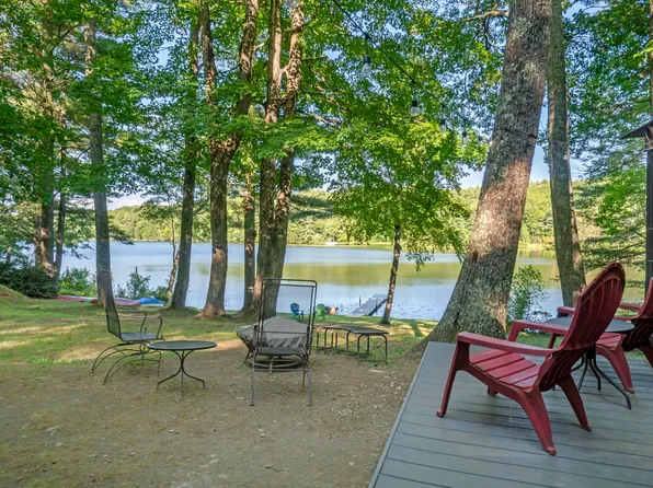 54 Larry Drive, Monmouth, ME 04259