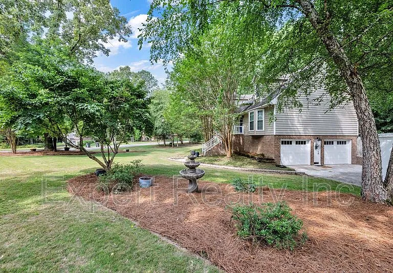 5501 Heath Row Dr — Photo 14