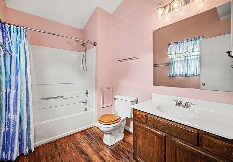 7601 Swedish Ivy Ln — Photo 16
