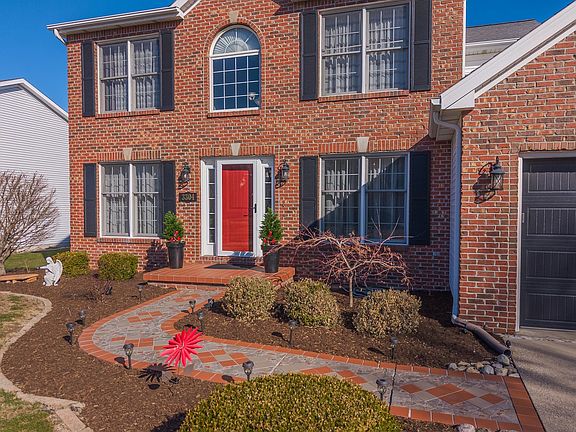 3rd image of 3304 Barrington Rd