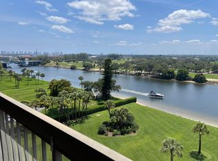 356 Golfview Rd APT 903, North Palm Beach, FL 33408