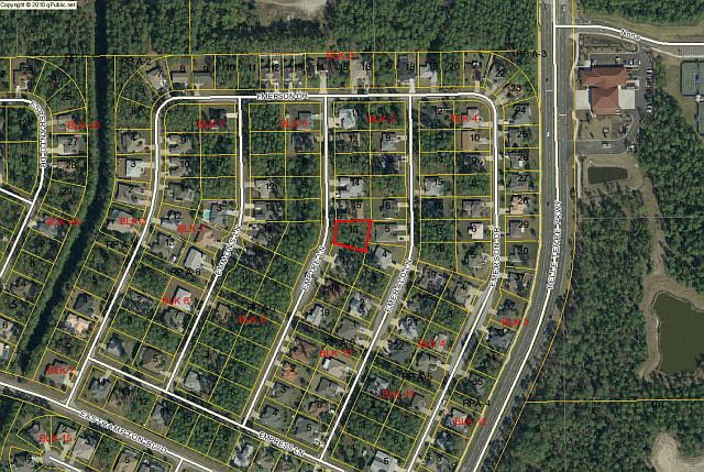 2nd image of 16 Empire Ln #A