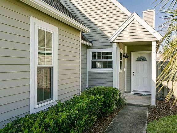 2nd image of 123 Ocean Hollow Ln