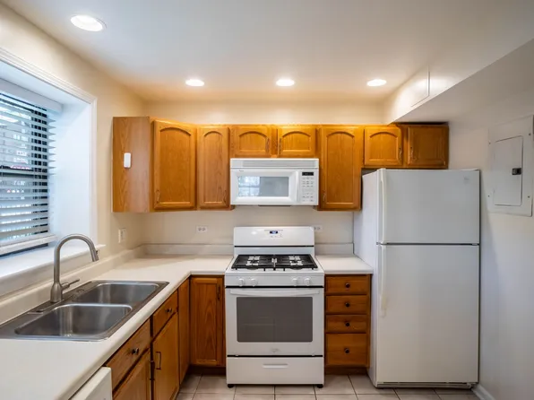 1902 Birchwood, LLC, 1902 W Birchwood Ave APT 2C, Calumet City, IL 60626