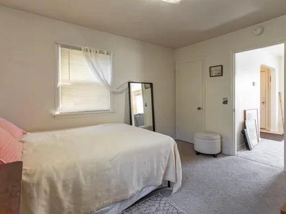 3rd image of 1529 Hilda Ave