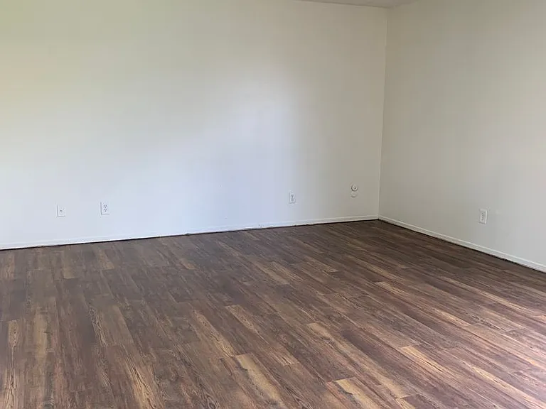 1225 Elberta Dr — Photo 15