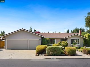 2094 Stratton Rd, Walnut Creek, CA 94598