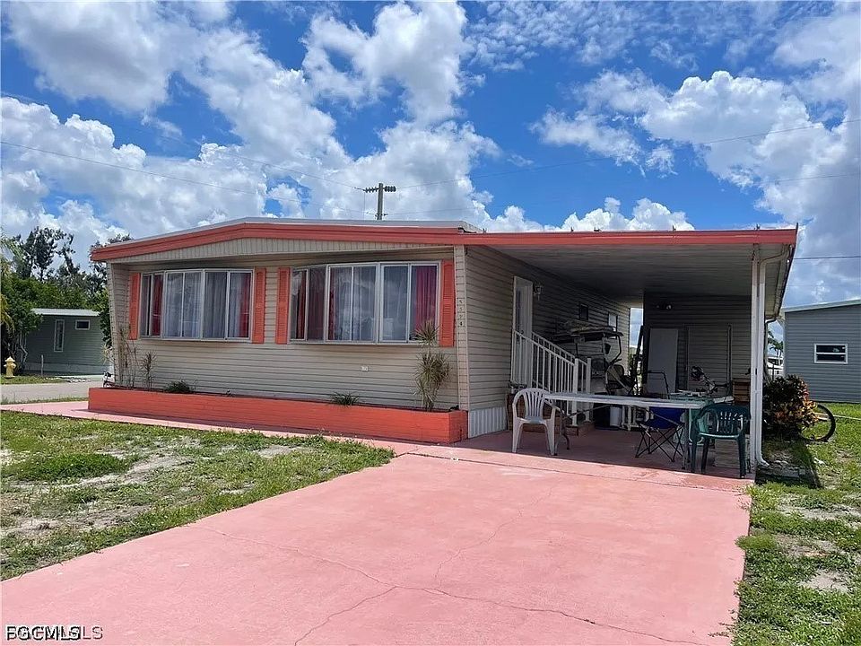 1st image of 5524 Sir Walter Way