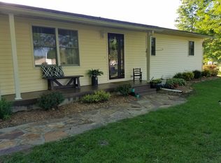 203 Arrowwood Estate Rd #DU, Du Quoin, IL 62832