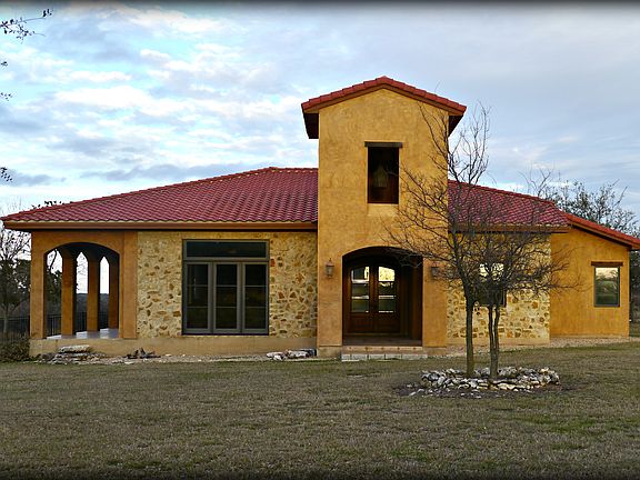 4th image of 601 Strada Luca