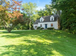 11 Salem Rd, Chappaqua, NY 10514