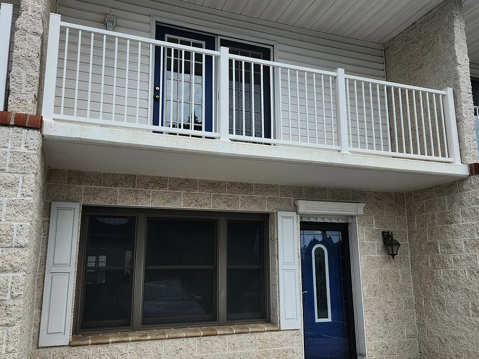 16 Catalpa Ct #1