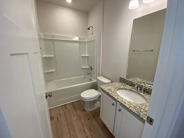 3398 Southwind Dr — Photo 15
