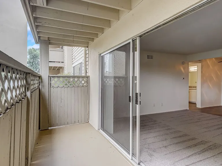 Arbor Park Apartments — Photo 10