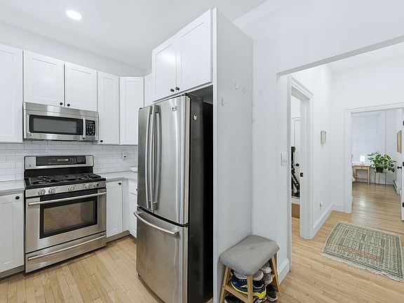 4th image of 1228 Park Ave APT 1