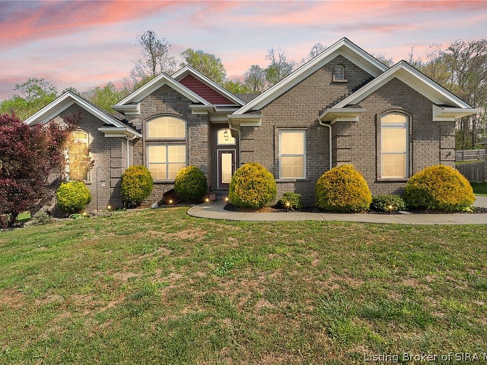 1st image of 2631 Crescent Hill Drive
