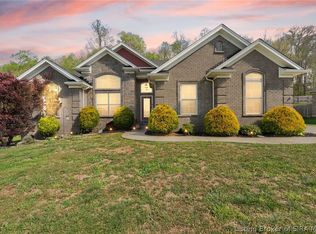 2631 Crescent Hill Dr NE, Corydon, IN 47112
