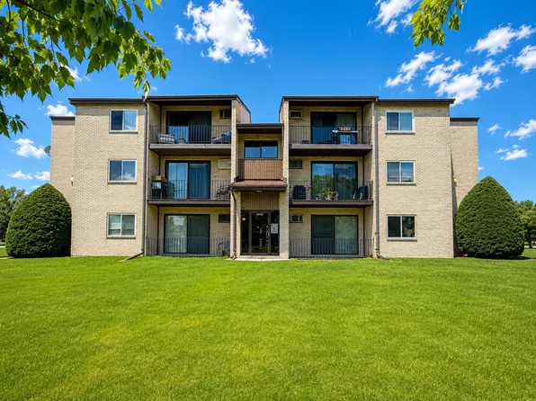 9865 Cordoba Ct APT 1B, Orland Park, IL 60462
