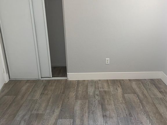 3rd image of 5336 Awbury Ave