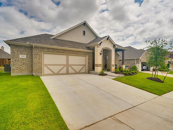 3rd image of 6520 Meandering Creek Dr