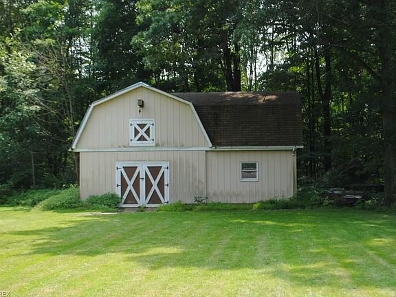 4th image of 3725 McCarty Dr