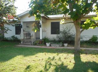 150 1st St NW, Detroit, TX 75436