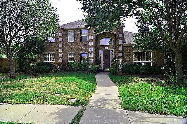 1st image of 1104 Cowboys Pkwy