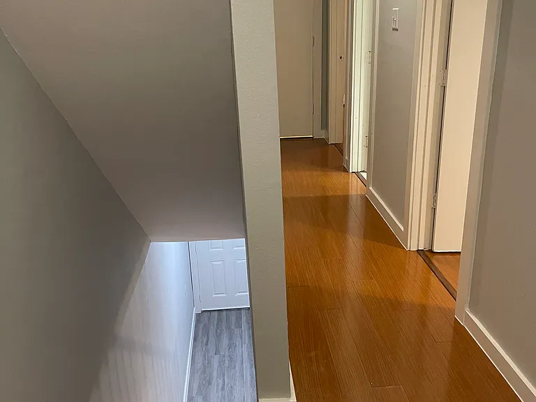 1542 Lombardy St #B — Photo 12