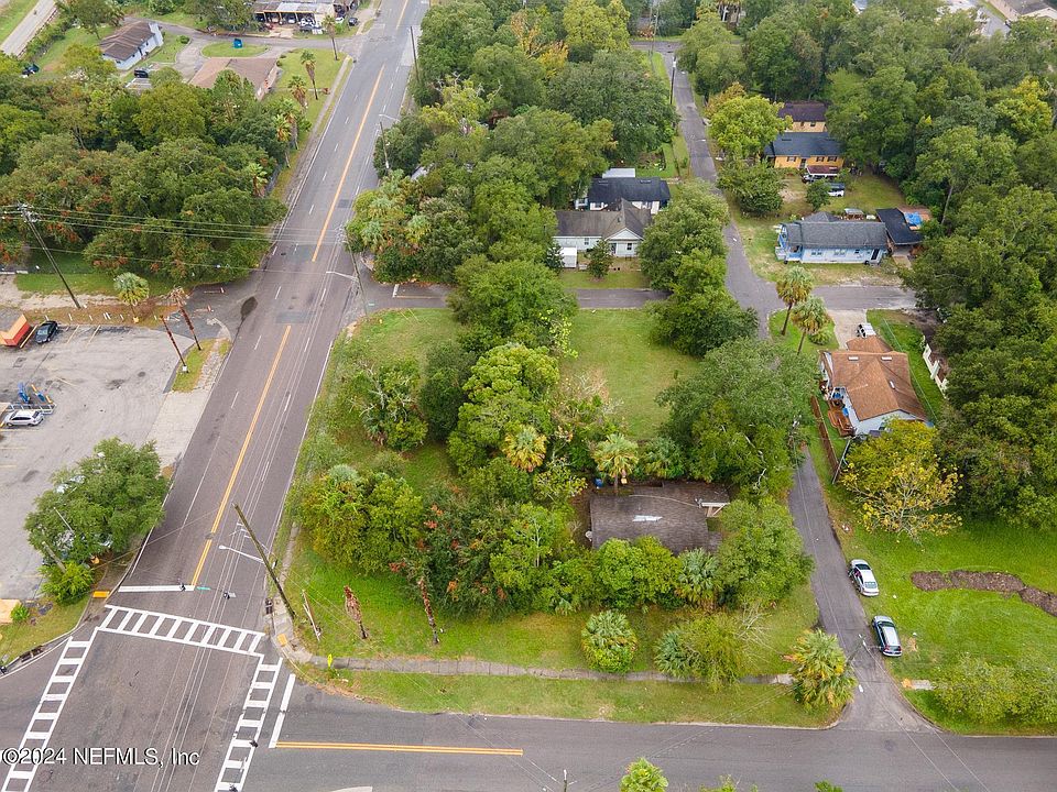 1st image of 0 E 21ST Street