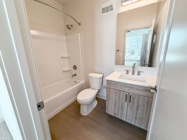 Whitman Villas — Photo 30