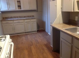 5300 W 10th St, Little Rock, AR 72204