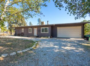 12141 Cinder Rd, Redding, CA 96003