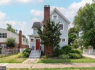 3538 18th St S, Arlington, VA 22204