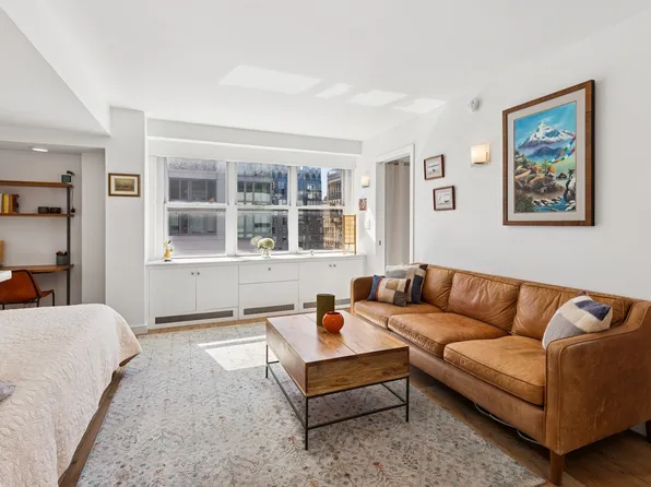 330 Third Avenue image 1 of 15