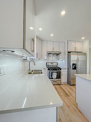 2nd image of 24-25 21st St Floor 2