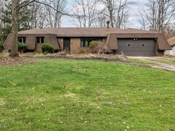 2680 Orchard Dr, Wickliffe, OH 44092