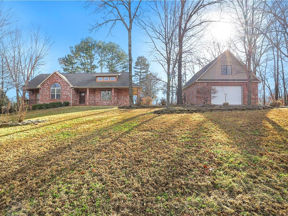 1st image of 50 Chelmsworth Cir